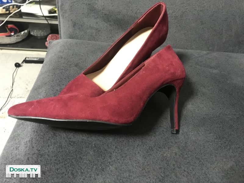 в отличном состоянии,стильные! 41 размер