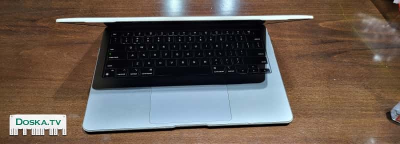 Ноутбук в отличном состоянии, куплен вначале 2023 г. В чехле,