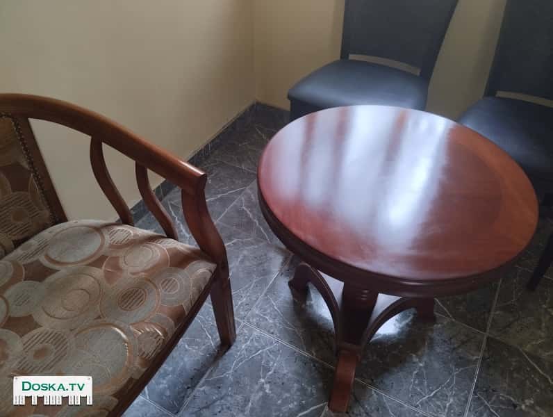 Чайный столик и кресло