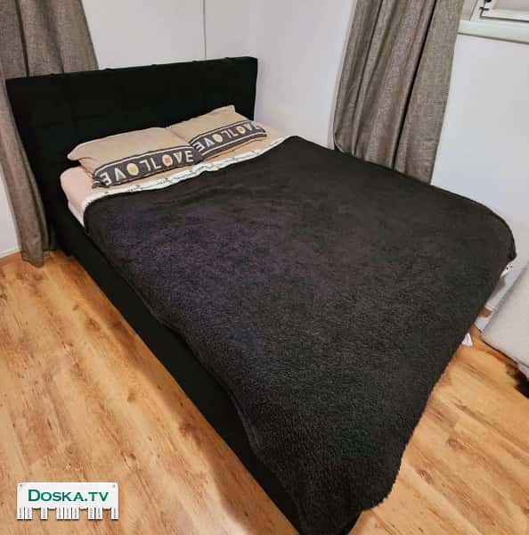 кровать с кладовкой. Состояние идеальное.