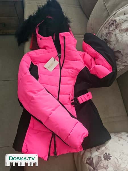 Роскошная новая куртка для осени-зимы и для лыж, размер 38,