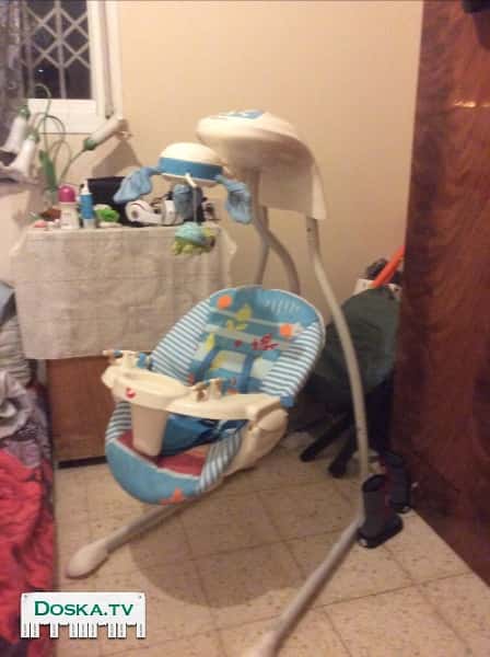 Срочно ! Коляска в новом состоянии два дополнительных короба