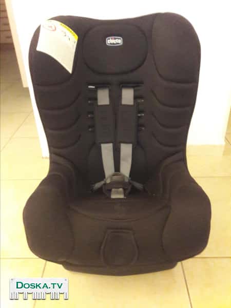 Автокресло ELETTA comfort black Chicco -комфортная модель с толстыми боковинами,