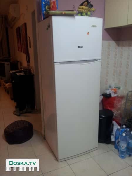 белого цвета в отличном состоянии,работает тихо. срочно!