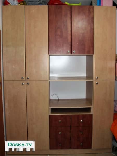 Шкаф. Можно в детскую комнату.