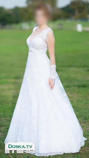 Продаю очень красивое свадебное платье по очень низкой цене. Качество