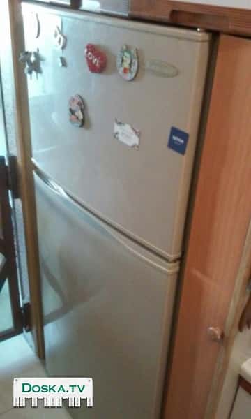 холодильник в хорошем состоянии, в связи с переездом. 052