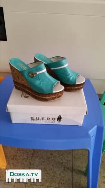 Новые босоножки. Размер:37. В хорошем состоянии, были обуты один раз.