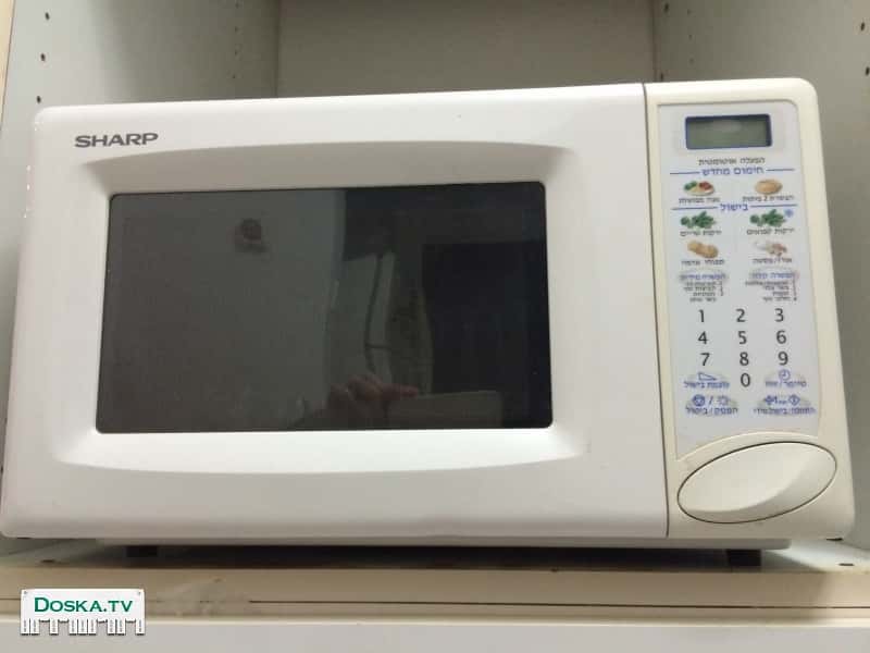 Микроволновка Sharp в отличном состоянии. Сенсорные кнопки. Мало б/у.