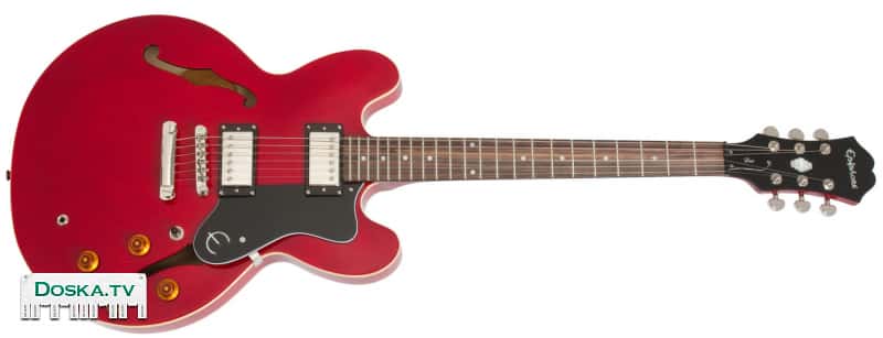 Гитара в идеальном состоянии. Сделана в Корее. Не китай.