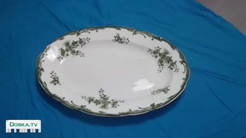 Старинное (более 100 лет, времен НЭПа) большое блюдо. Отличное состояние.