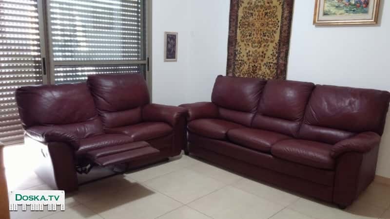 Итальянские диваны из натуральной кожи в идеальном состоянии. Двойка с