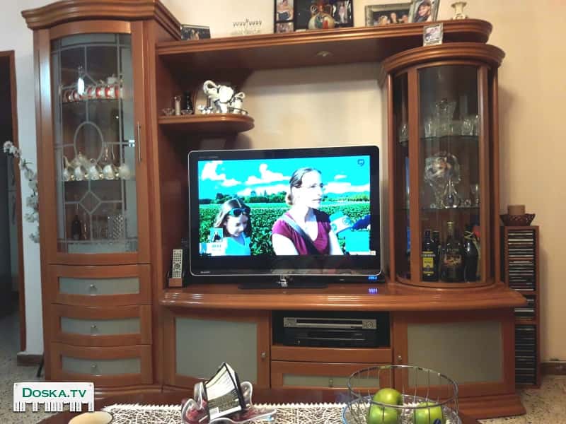 Сервант в салон.