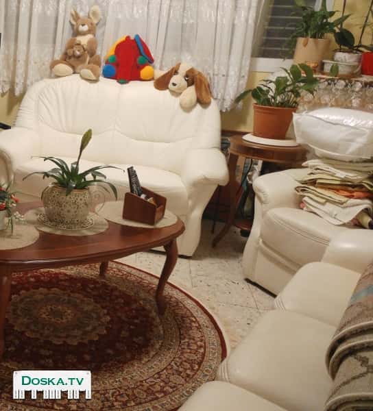 Кожаный салон немецкого производства, купленный в магазине DAX.