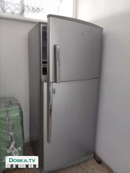 холодильник работающий,большой. В связи с переездом. Самовывоз из Холона, ул.