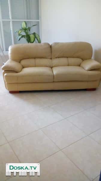 Бесплатно! Диван в отличном состоянии, натуральная кожа, пр-во Италия.