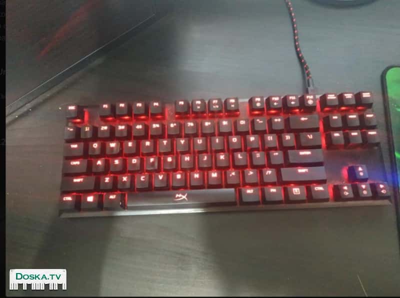Hyper x allow fps red switches 280шек Использовал клавиатуру 2