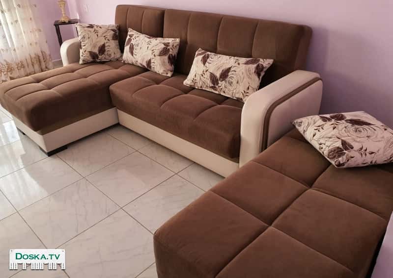 угловой диван+пуф в очень хорошем состоянии! Пуфик:126/63, диван