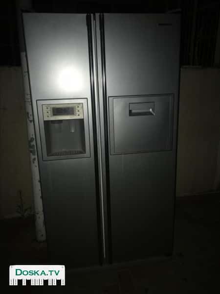 Холодильник в отличном состоянии, полная комплектность, тип сайд бай сайд,