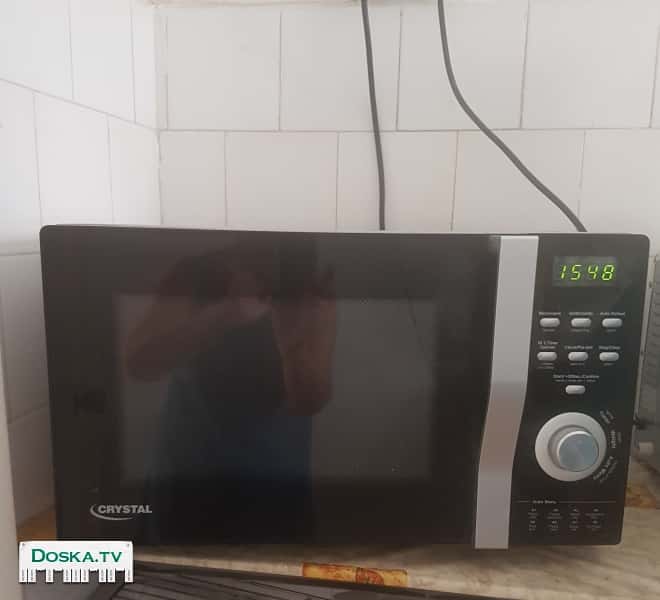микроволновка CRYSTAL объемом 23л с грилем, в отличном состоянии.