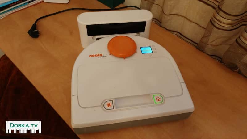 Продаю робот пылесос в отличном состоянии 400 шек. торг уместен