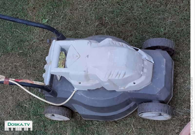 На продажу электрическая газонокосилка в рабочем состоянии. ВОЗМОЖЕН ОБМЕН