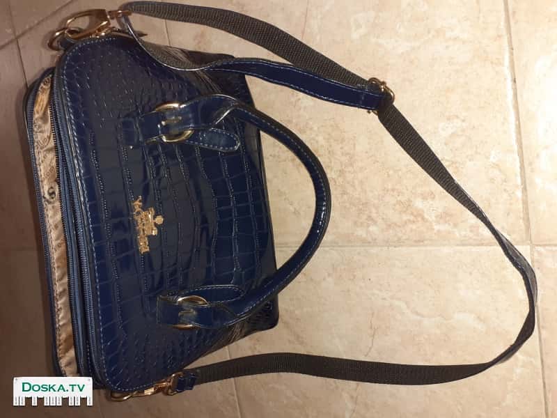 Сумка Прада (PRADA), цвет синий, новая. Цена 100шек.