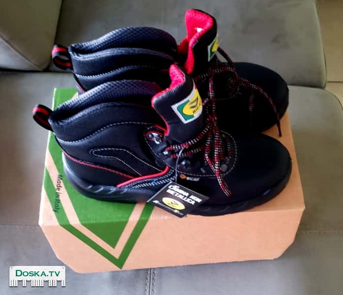 Новые итальянские рабочие ботинки, 40-ой размер, в коробке, с биркой