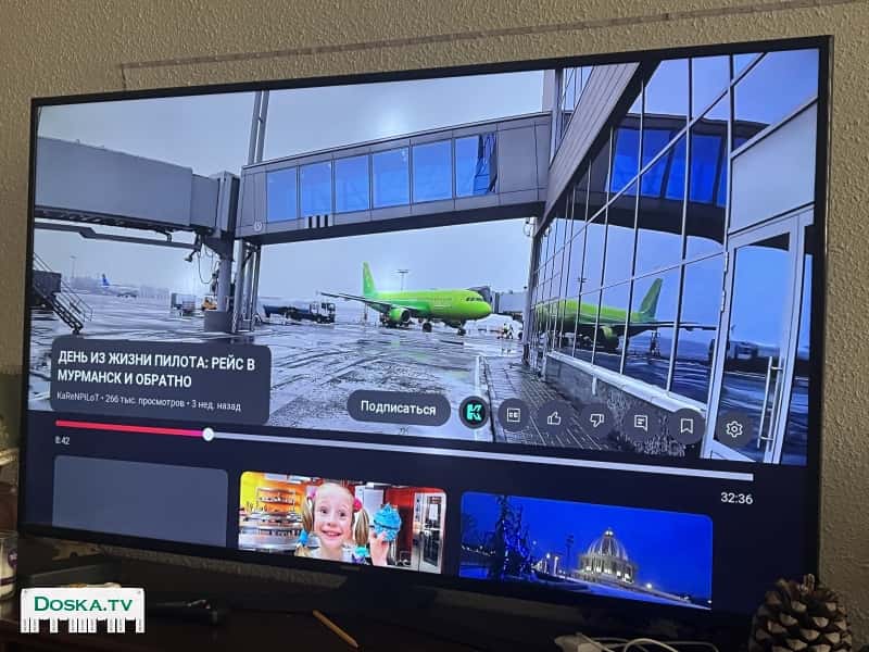 Продаю б/у смарт-телевизор Samsung UE55KU7000U. Диагональ 55". Производство - Словакия.