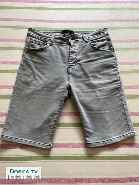 Новые мужские шорты размер: 32