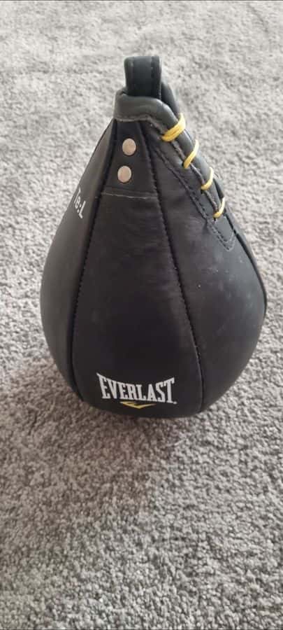 Кожаная боксёрская груша