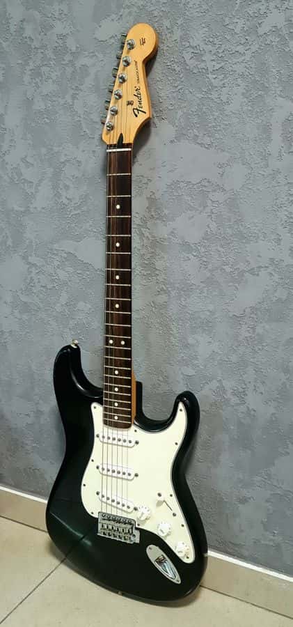 Электрогитара