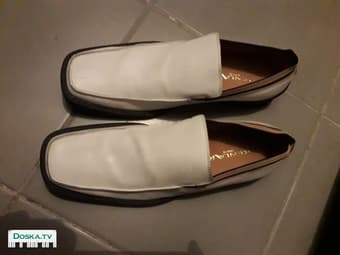 Удобная мягкая новая белая кожанная обувь 44_45 размера