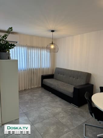 Без посредников! 3-комнатная квартира, 68 кв.м! Отремонтированная, с кондиционерами