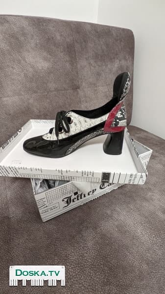 Кожанные туфли очень удобные размер 40