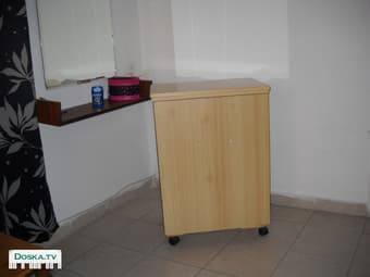 швейная электрическая машинка singer-518. В отличном состоянии. Возможен торг.