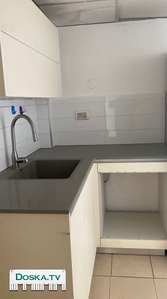 Срочно (без маклера) сдается квартира в Тверии . Престижное место