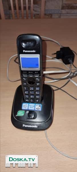 Стационарный телефон Fhilips в рабочем состоянии