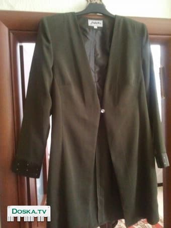 : Комплект двойка- это платье без рукав и кардиган