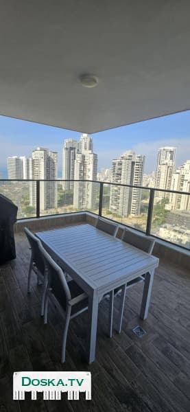 Бат Ям возле Ришон ле Циона Парк ха-Ям Продажа