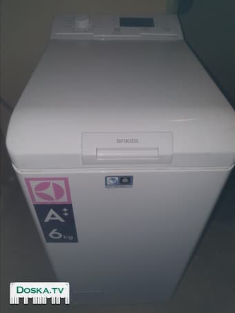 Cтиральная машина Electrolux, 6 кг, работает, но требует ремонт
