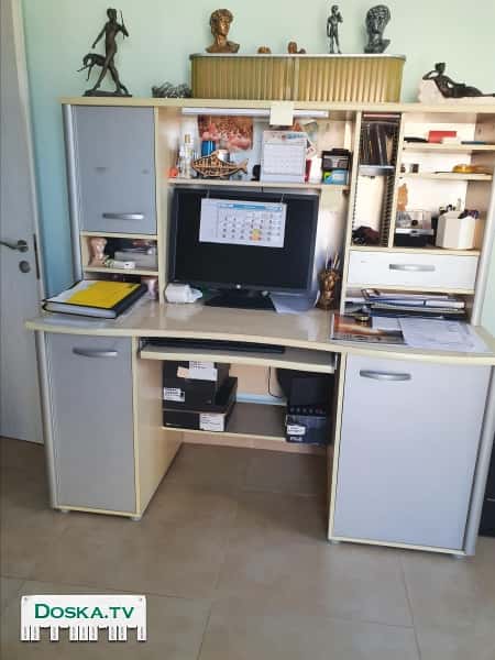 Cтол ученический с двумя тумбами