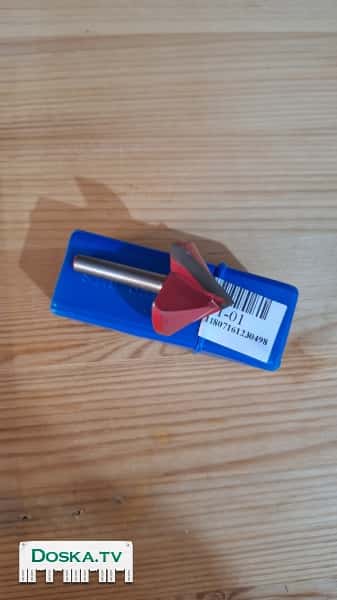 фреза кромочная 6х32. Хвостовик диаметр 6 мм. Состояние новое.