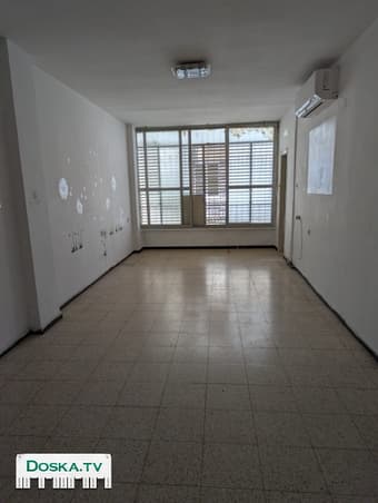 На продажу 2 комнатная квартира на улице Кацнельсон в Бат