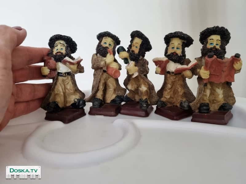статуэтки: миниатюрные фигурки, 20ш каждая