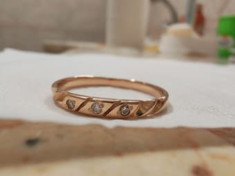 Кольцо золото 585 проба, камни фианиты