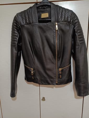 кожаная курточка