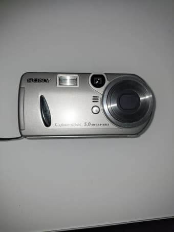 фотоаппарат Sony CyberShot 5 мегапиксель