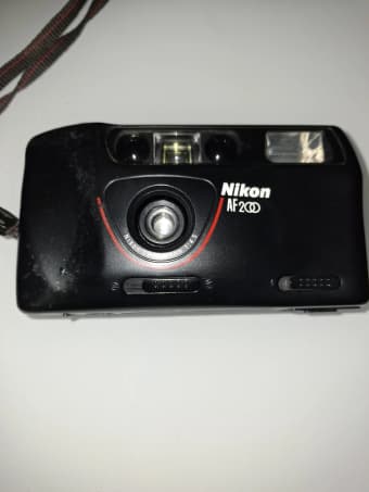 фотоаппарат Nikon AF 20