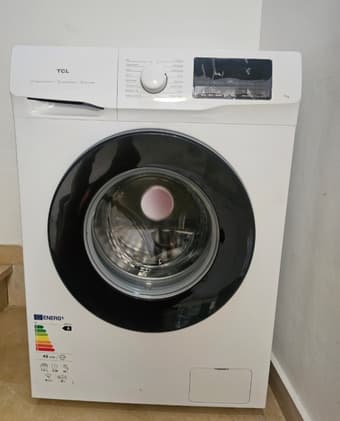 Стиральная машина TCL модель P607FLW на 7 кг